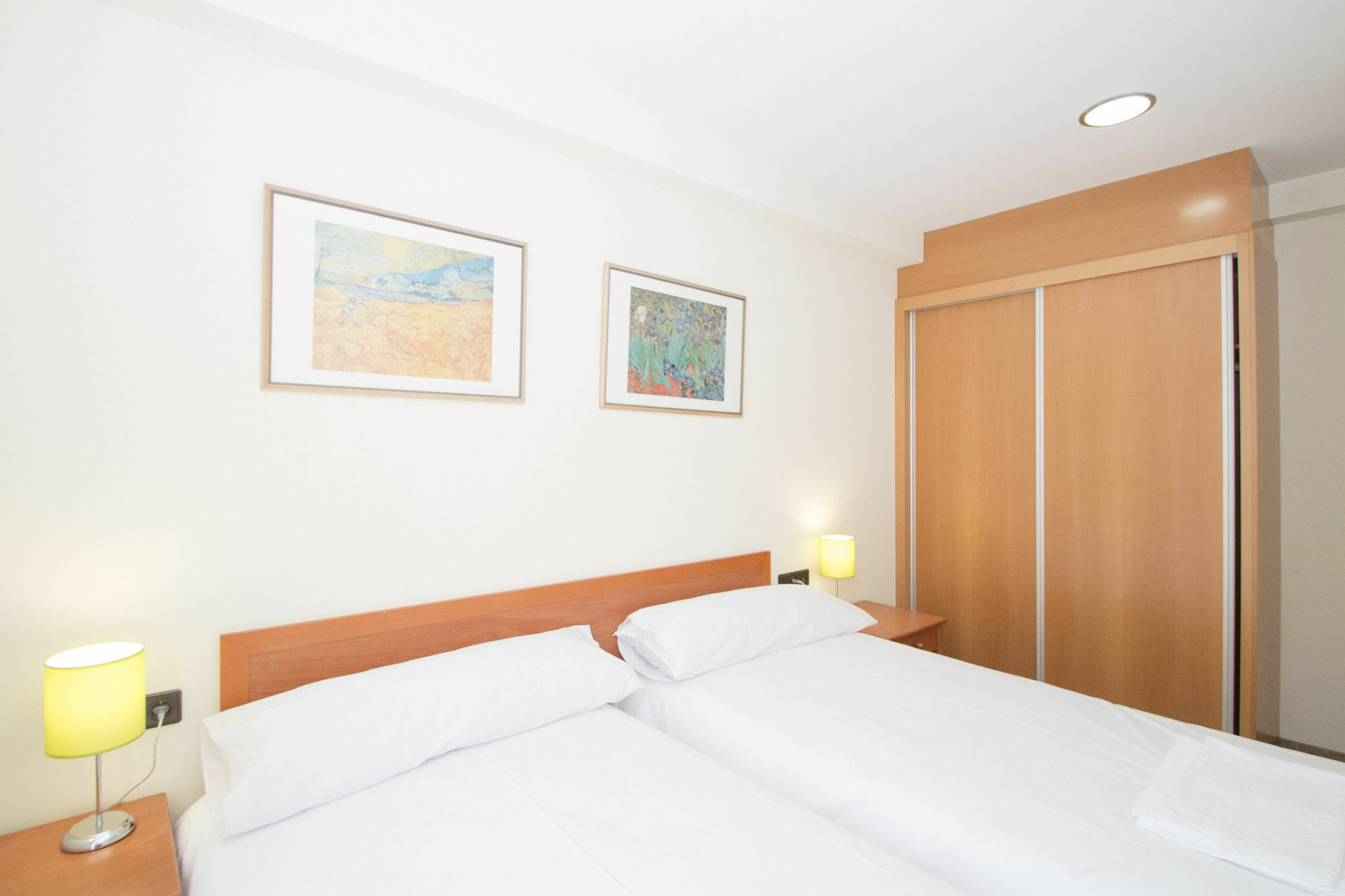 Viveros Apartments Валенсия Экстерьер фото